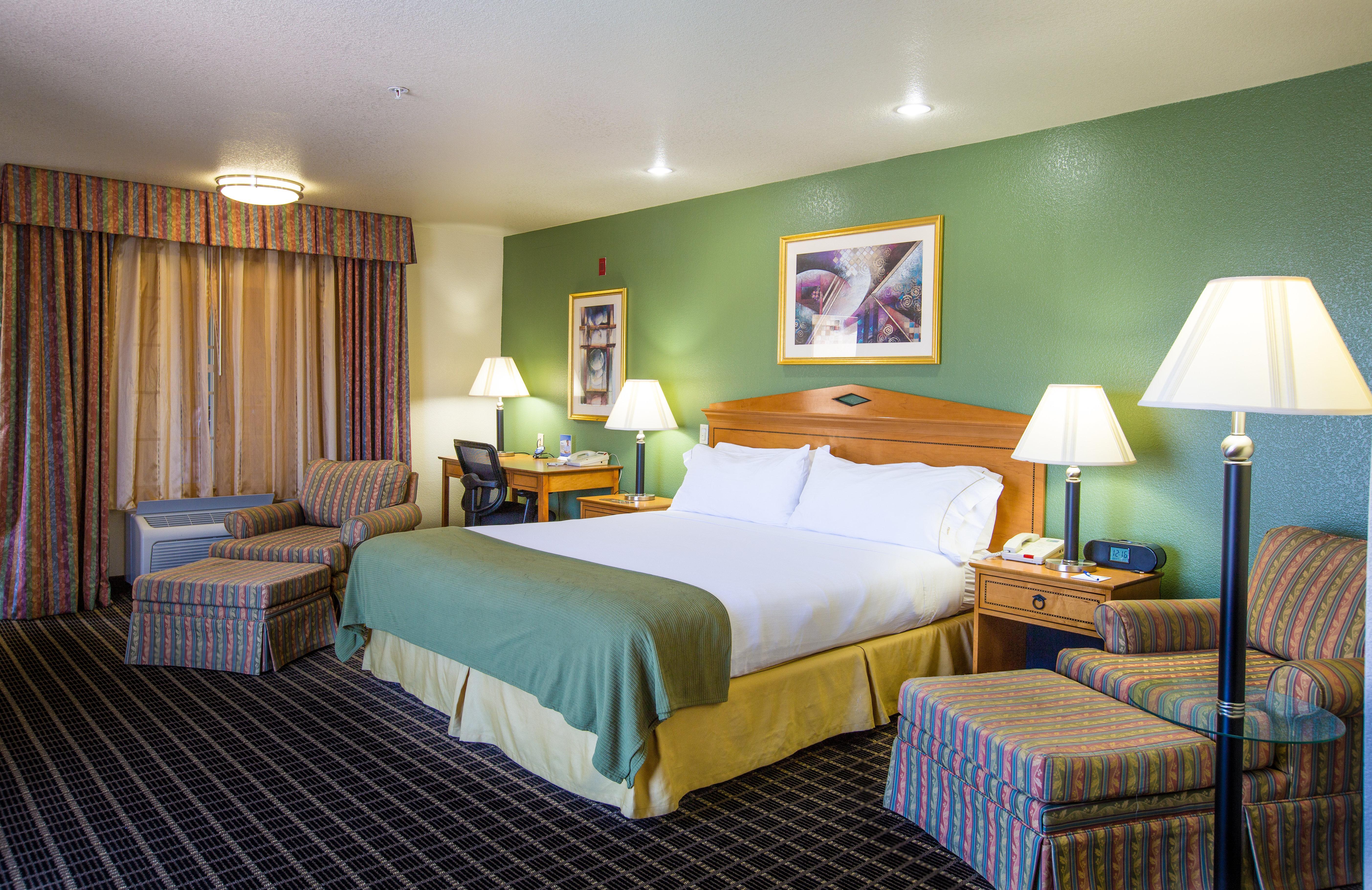 Hotel South 3*