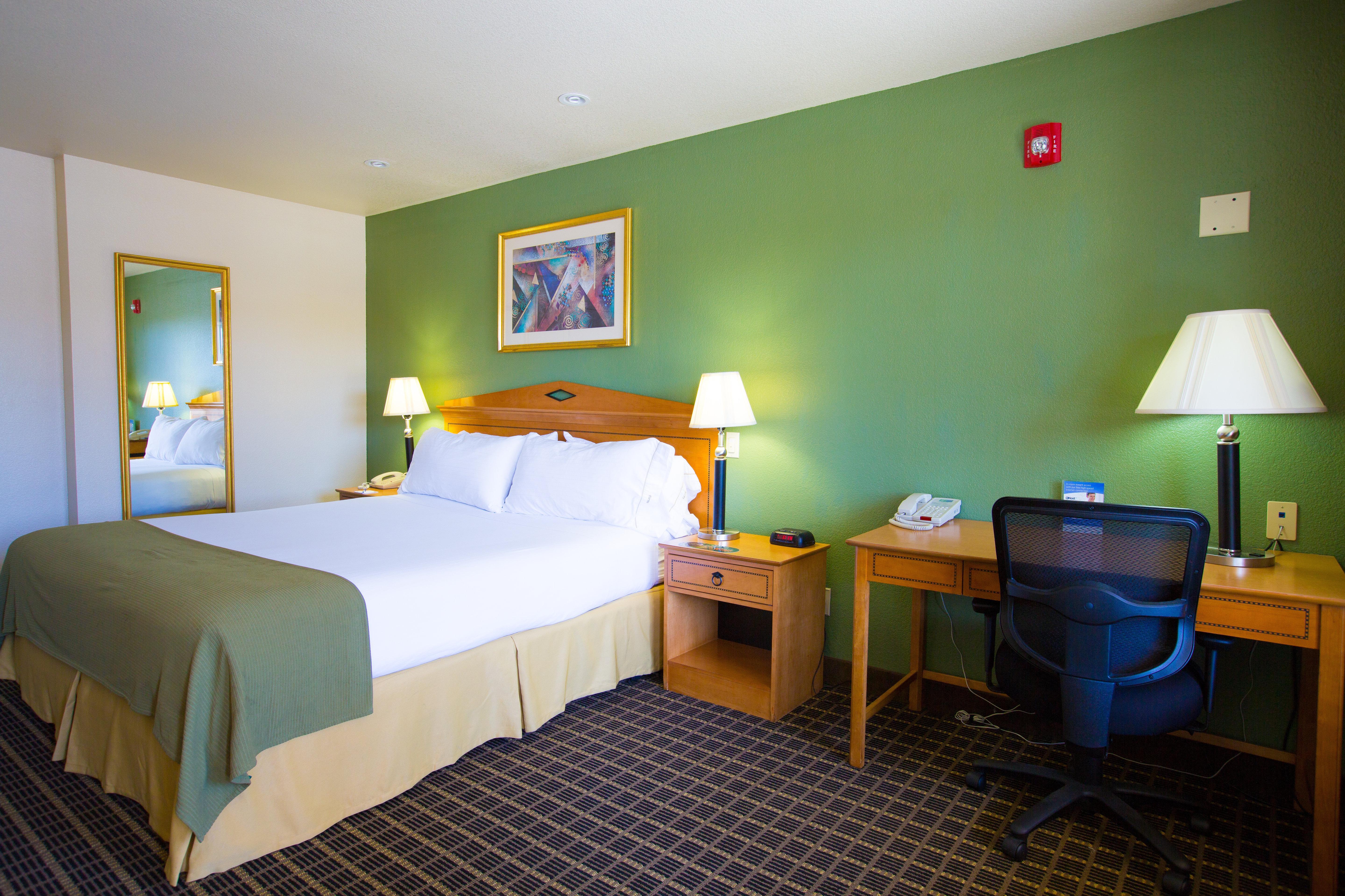 Hotel South